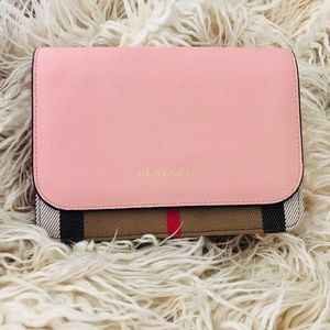 Burberry Hampshire Check & Leather Wallet